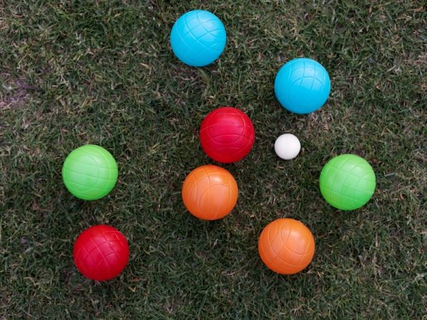 Bolas de iniciação esportiva: qual a melhor opção para as crianças?